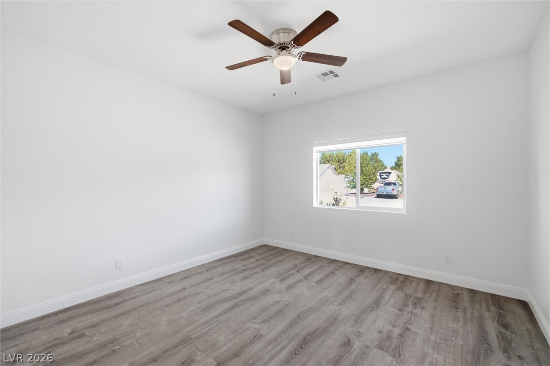 5411 Fernwood Court Property Photo 28
