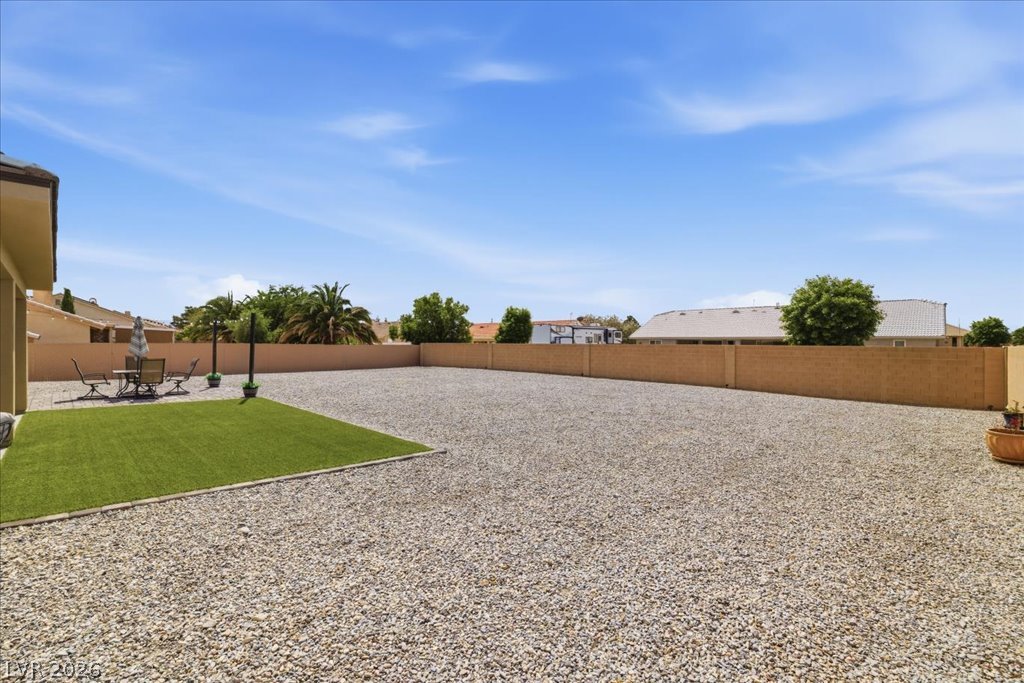 5411 Fernwood Court Property Photo 34