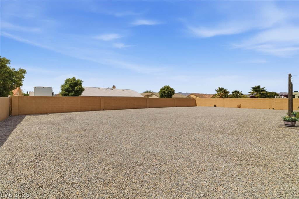 5411 Fernwood Court Property Photo 38