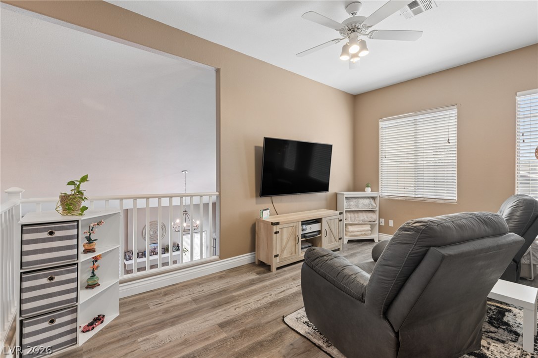 7808 Robinglen Avenue Property Photo 35