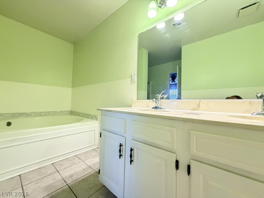 6521 Sugarpine Lane Property Photo 11
