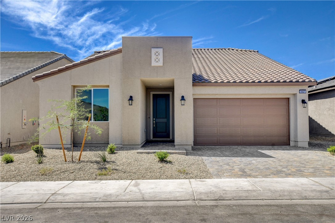 3927 Blooming Orange Avenue Property Photo 1
