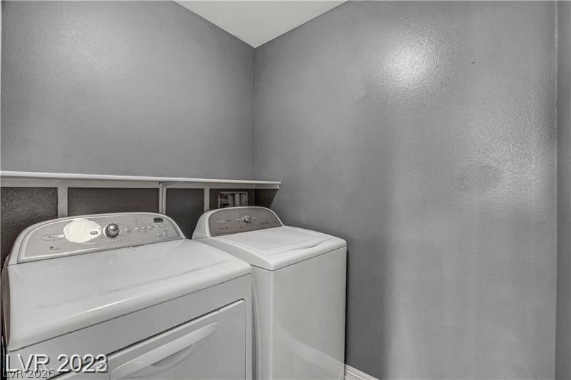 7725 Donner Peak Street Property Photo 18