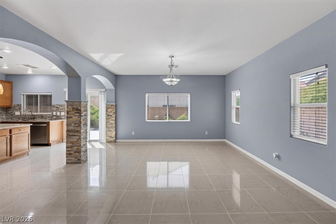4949 Blue Bay Court Property Photo 8