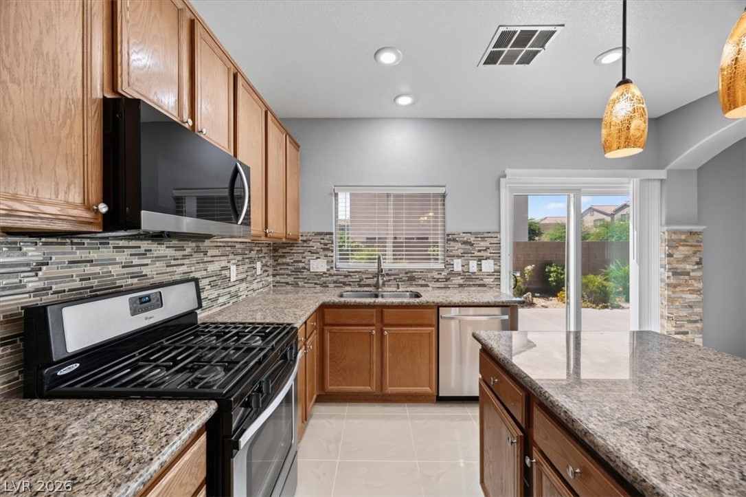 4949 Blue Bay Court Property Photo 15