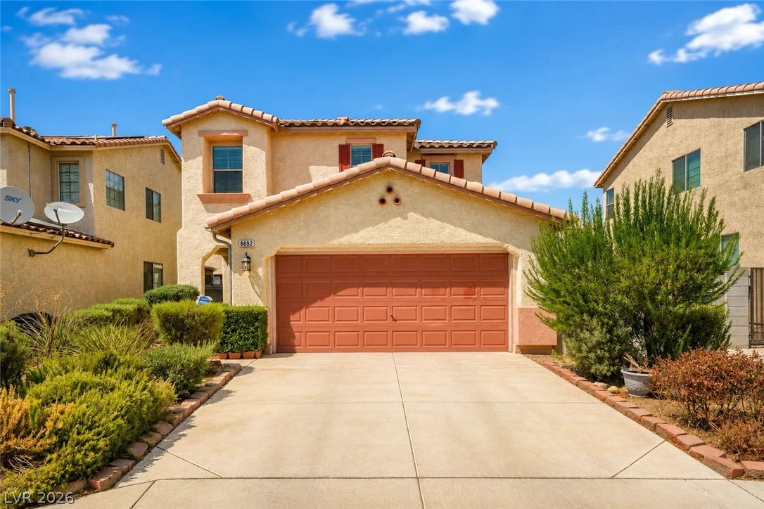 6692 Chariots Path Court Property Photo 1