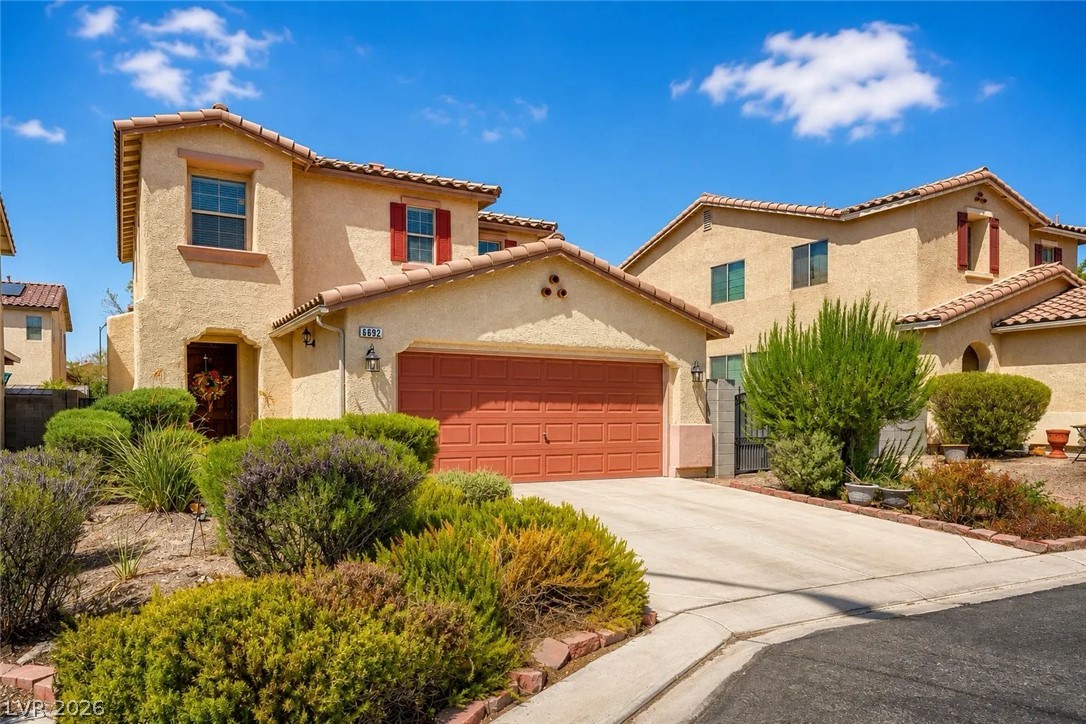6692 Chariots Path Court Property Photo 2