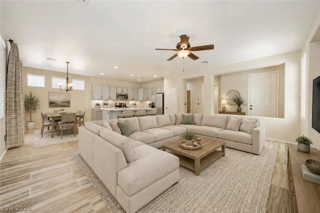 6692 Chariots Path Court Property Photo 7