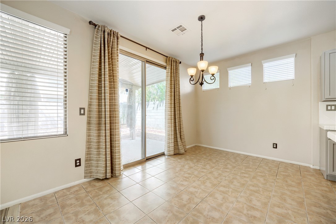 6692 Chariots Path Court Property Photo 10