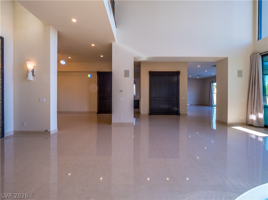 7426 Yonie Court Property Photo 6