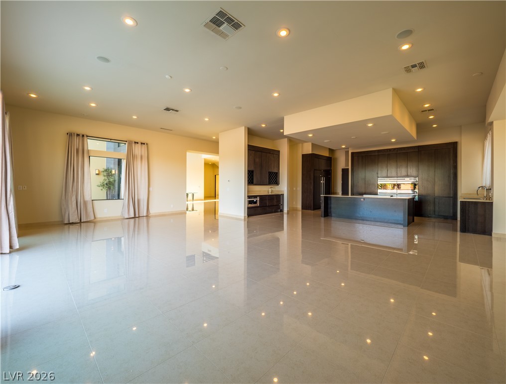 7426 Yonie Court Property Photo 14