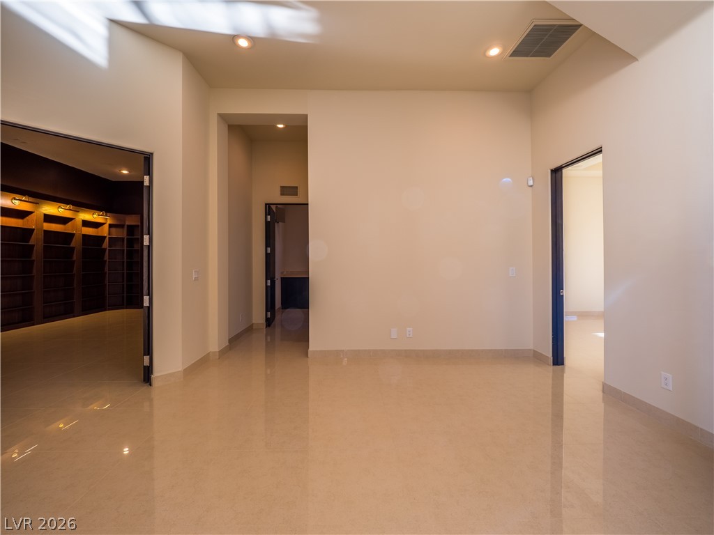 7426 Yonie Court Property Photo 18