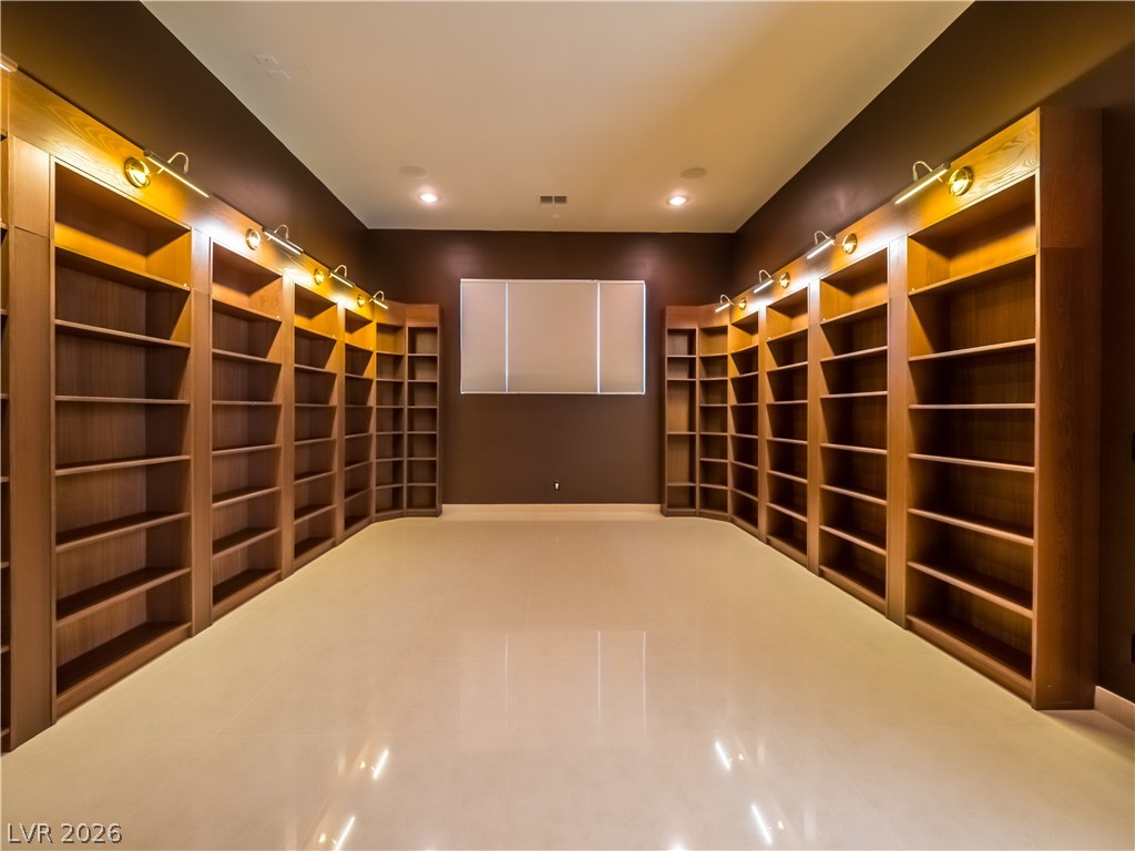 7426 Yonie Court Property Photo 19