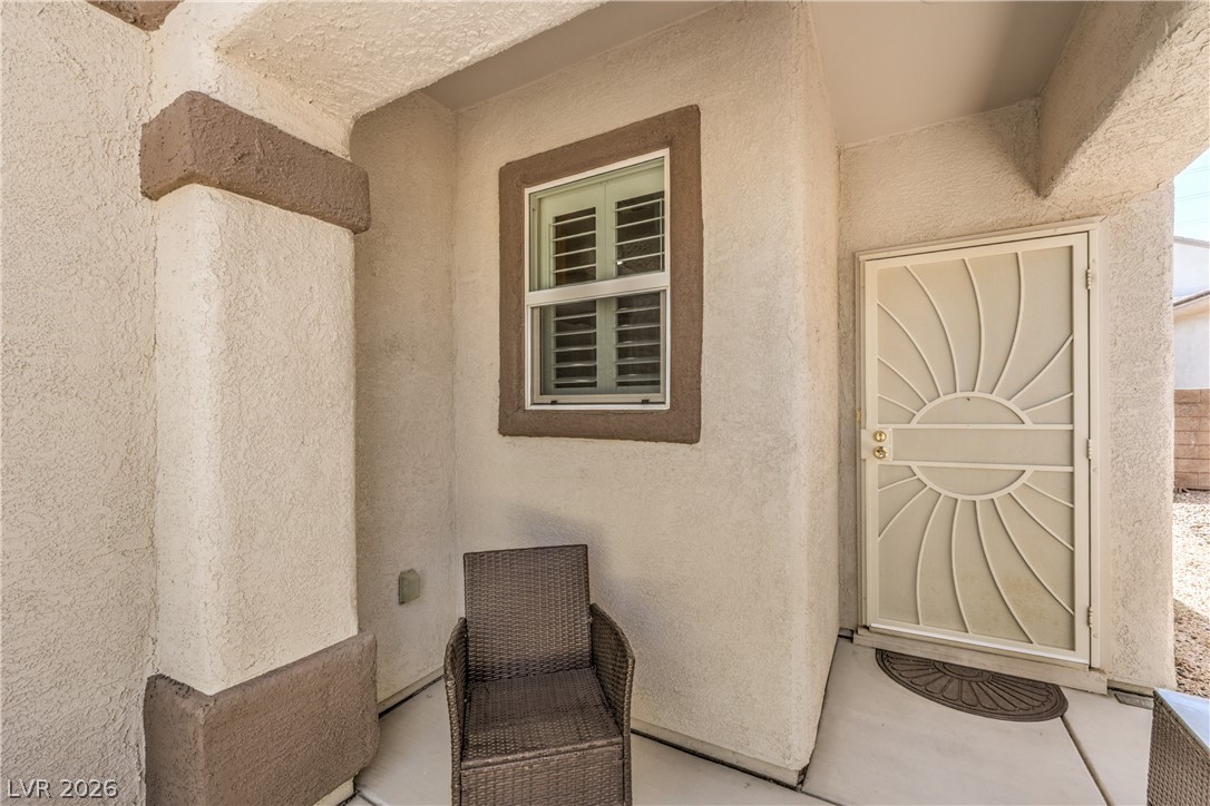 2439 Erastus Drive Property Photo 3