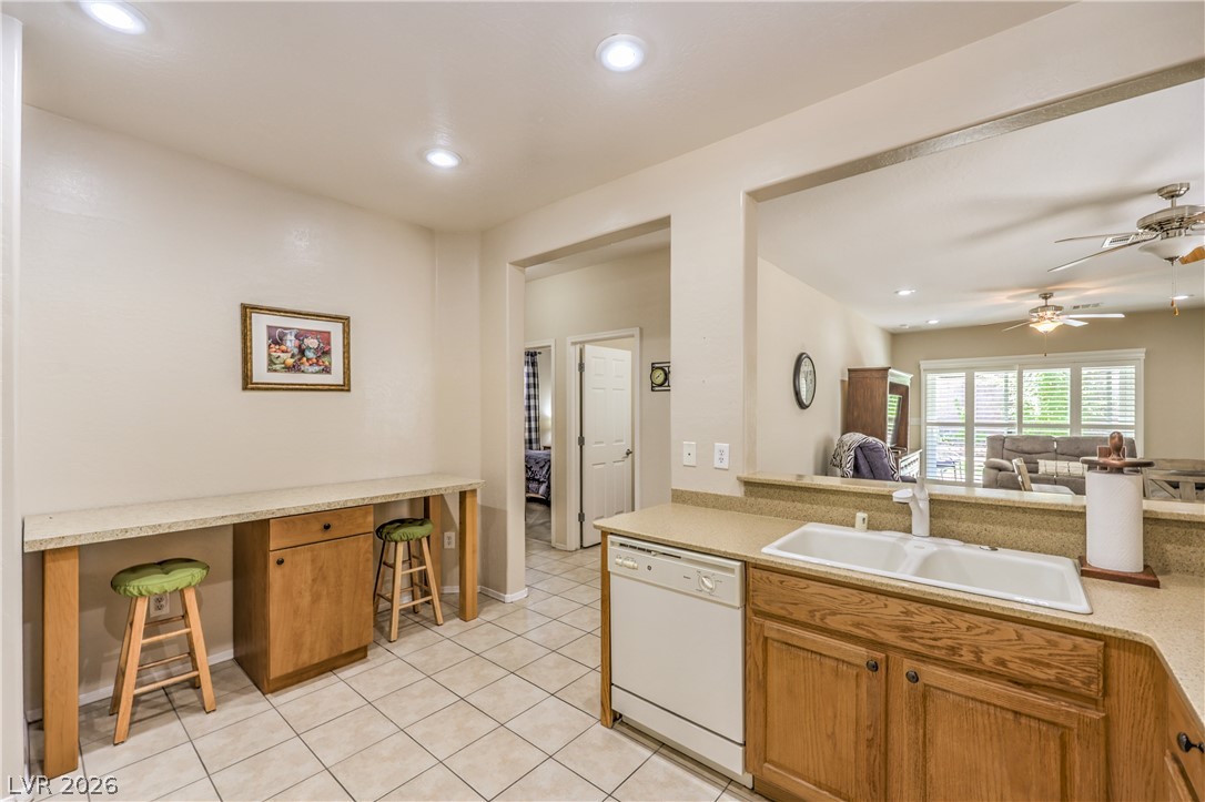 2439 Erastus Drive Property Photo 11