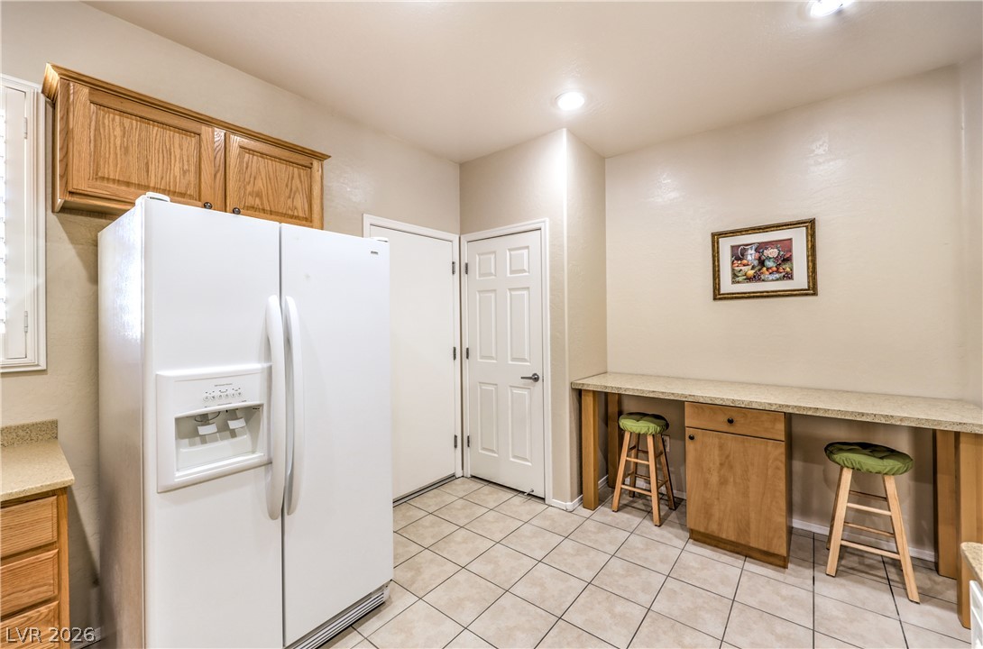 2439 Erastus Drive Property Photo 12