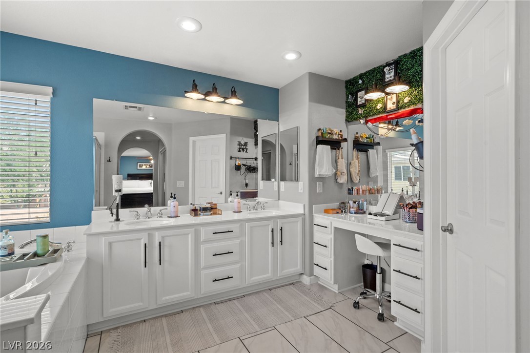 10413 Mount Washington Avenue Property Photo 33