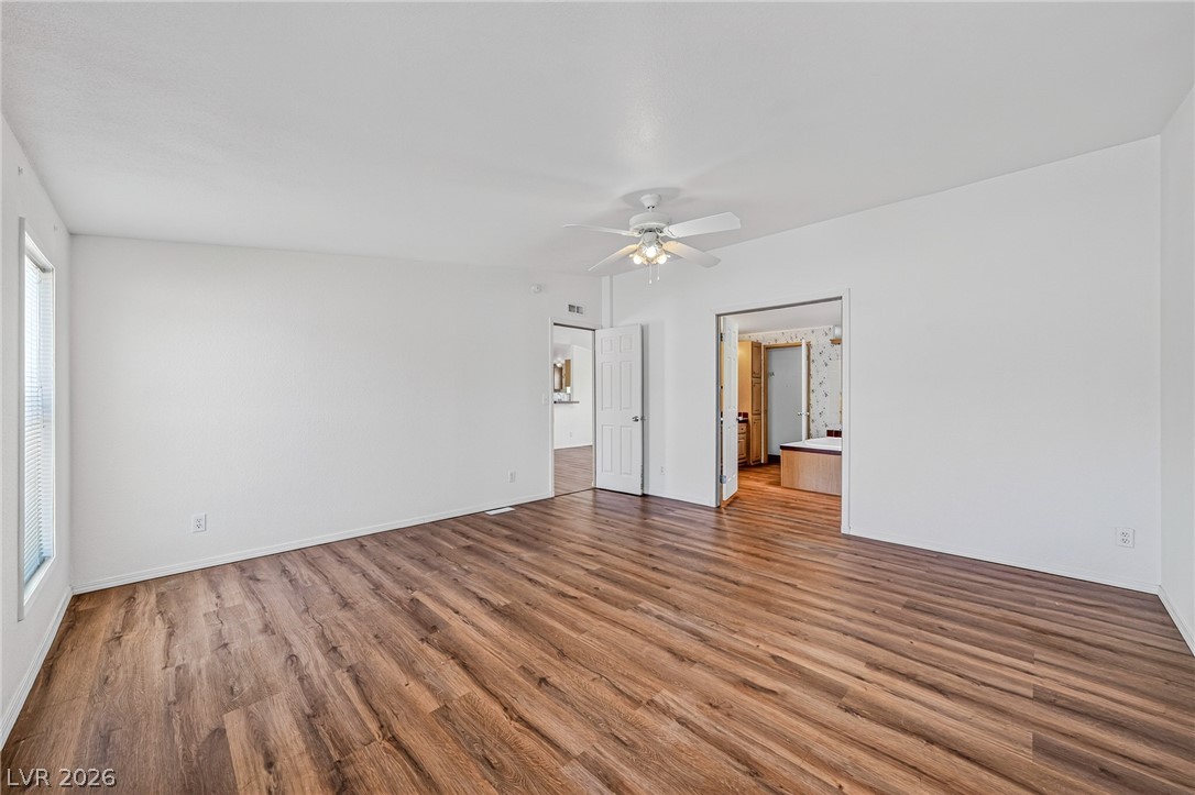 5220 Jerry Avenue Property Photo 11