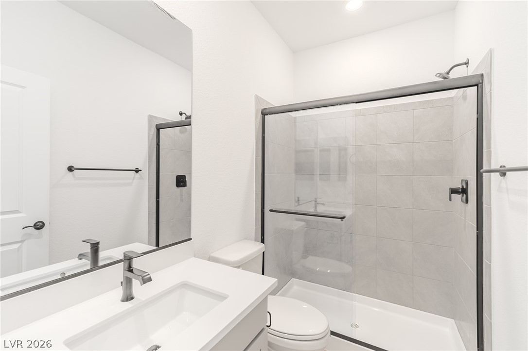 6017 Fennerwick Avenue Property Photo 11