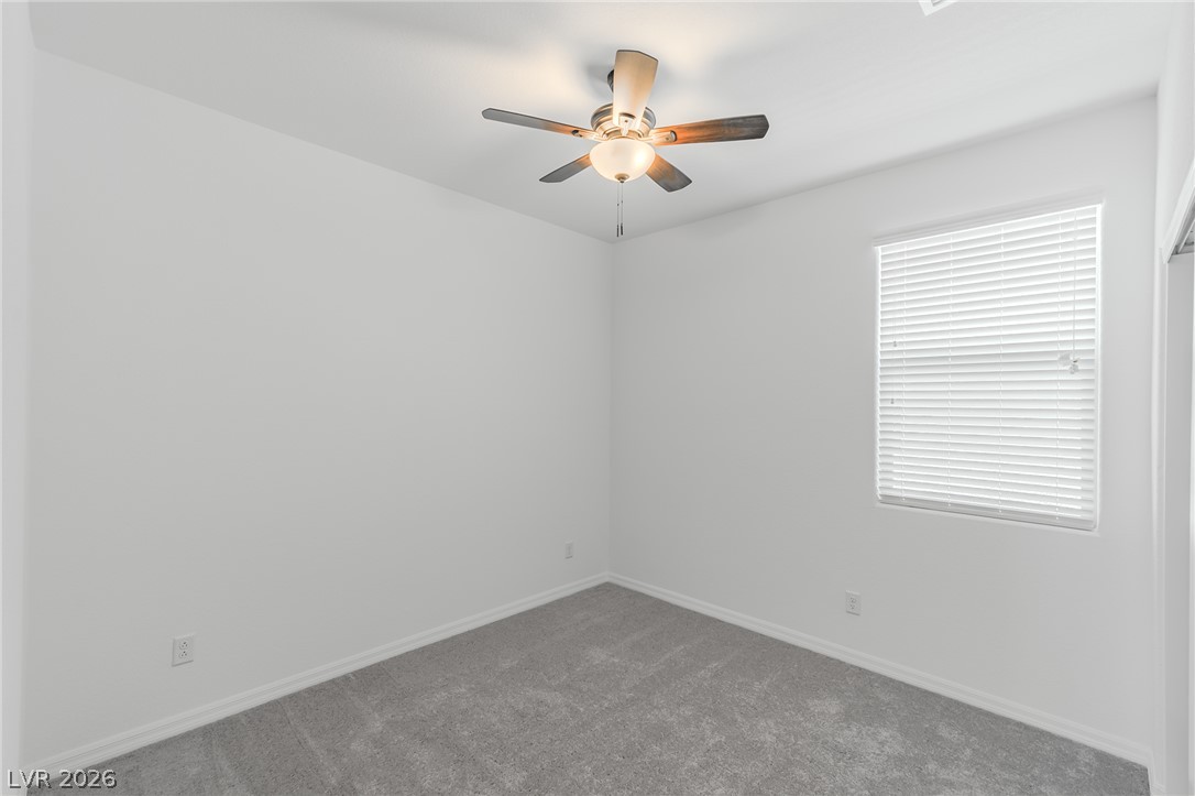 6017 Fennerwick Avenue Property Photo 12
