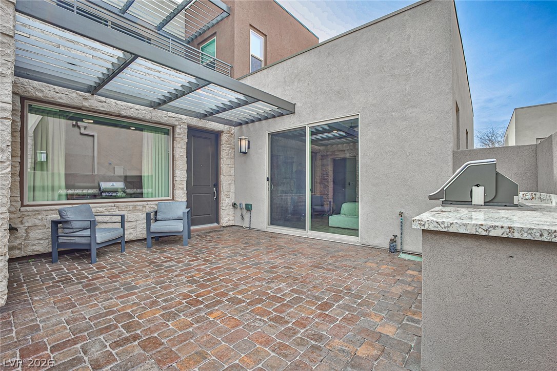 4271 Veraz Street Property Photo 2
