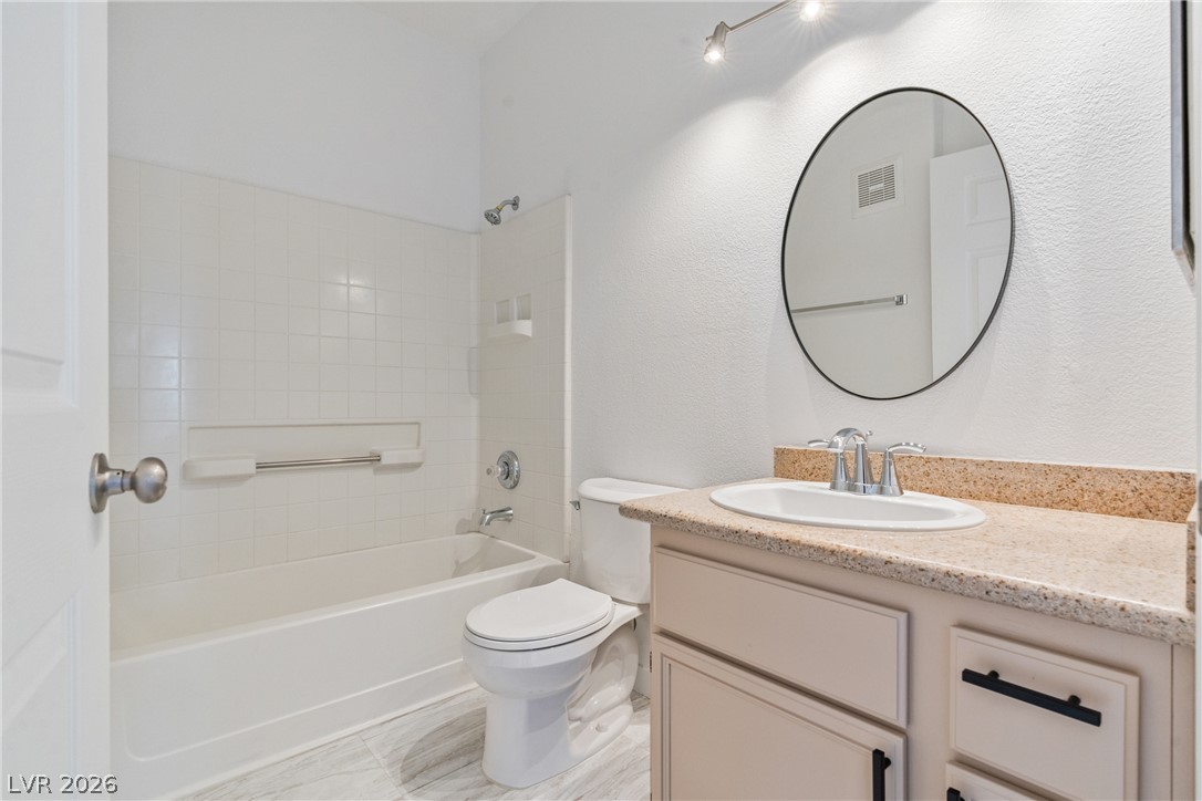 3318 North Decatur Boulevard 1160 Property Photo 6