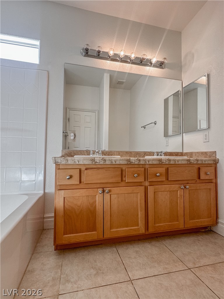 282 Caddy Bag Court Property Photo 40