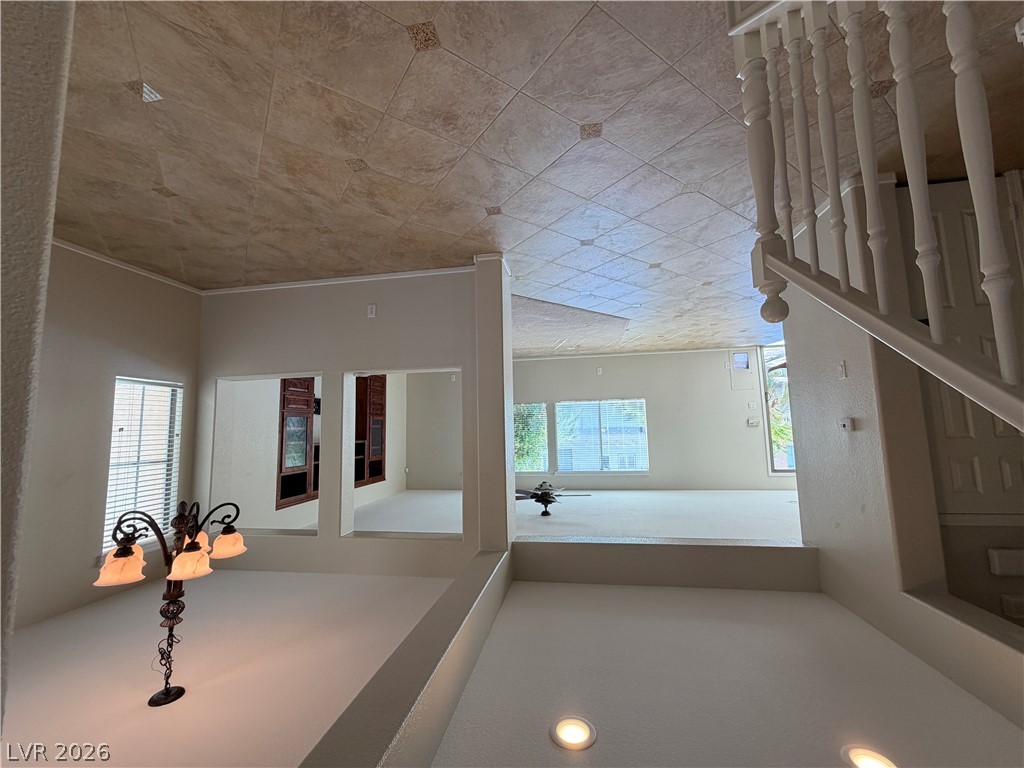 5558 Golden Palms Court Property Photo 3