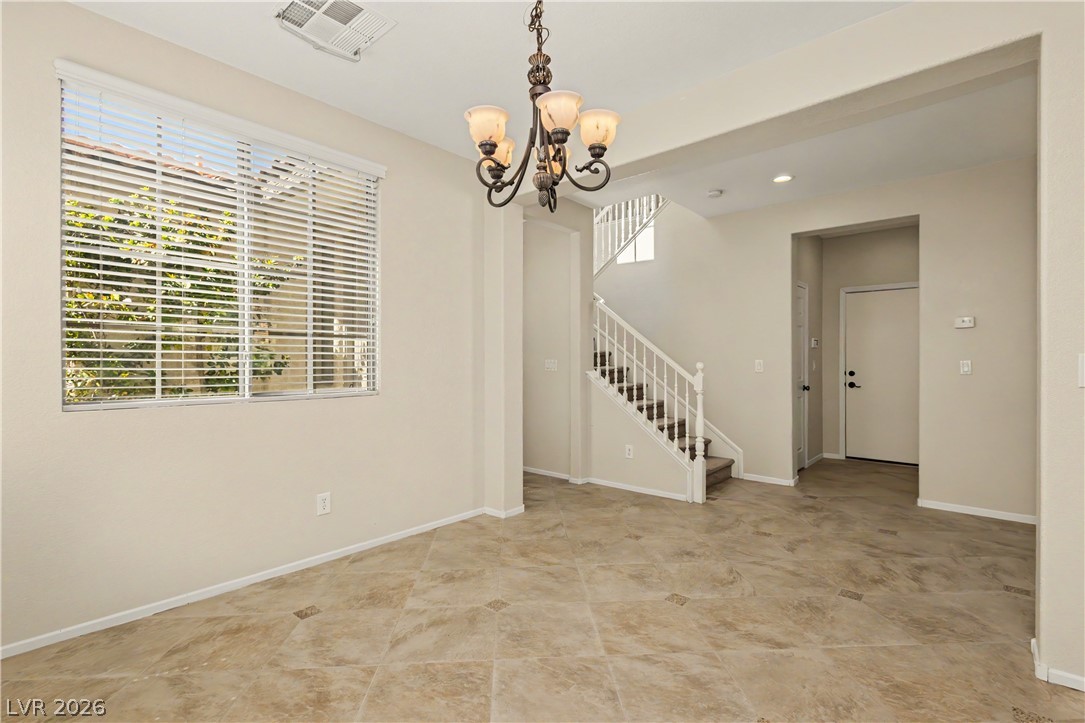 5558 Golden Palms Court Property Photo 10