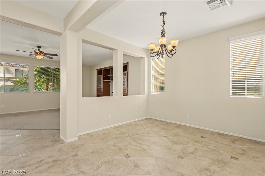5558 Golden Palms Court Property Photo 12