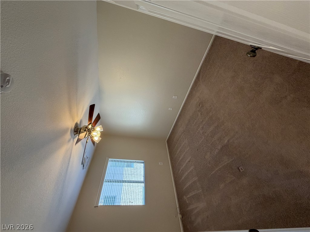 5558 Golden Palms Court Property Photo 22
