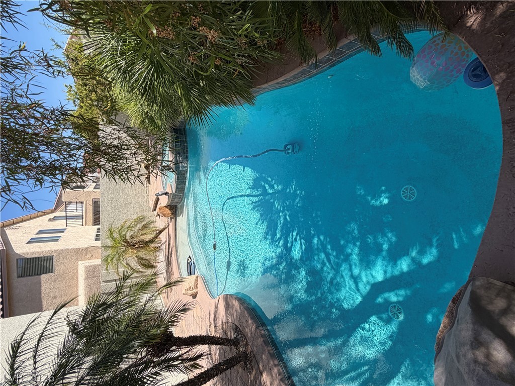5558 Golden Palms Court Property Photo 24