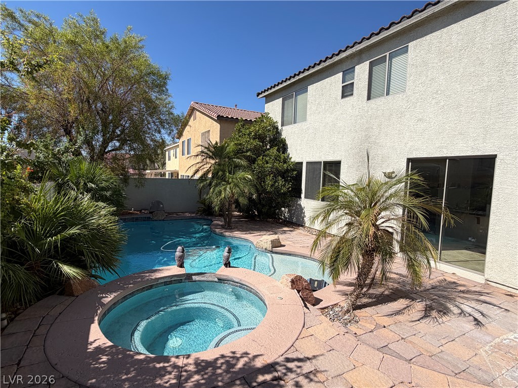 5558 Golden Palms Court Property Photo 25