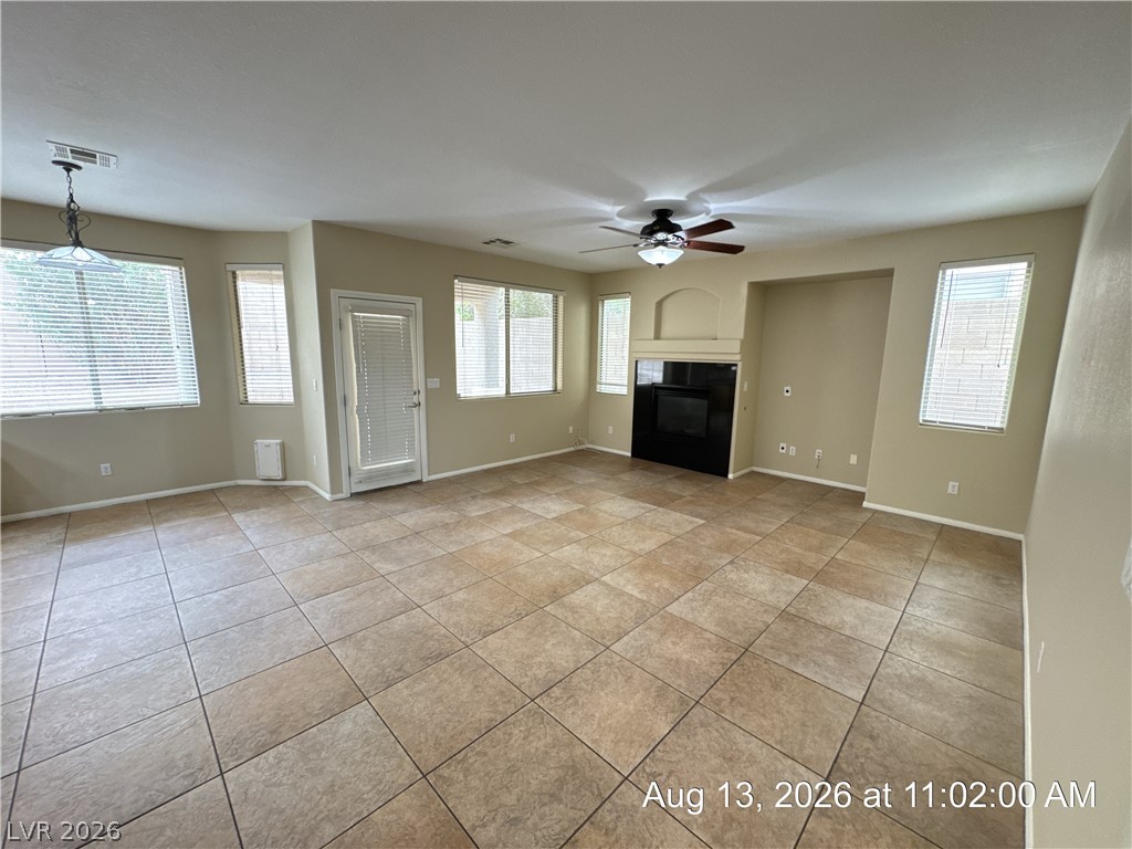 2768 Craigmillar Street Property Photo 12