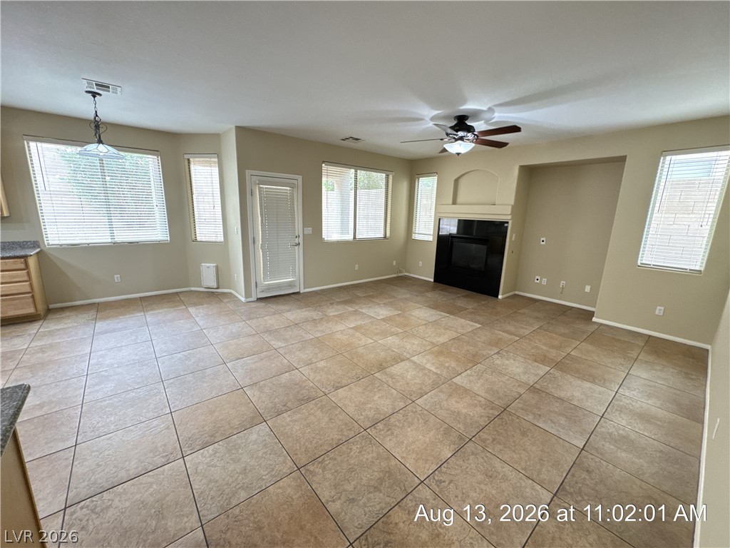 2768 Craigmillar Street Property Photo 13
