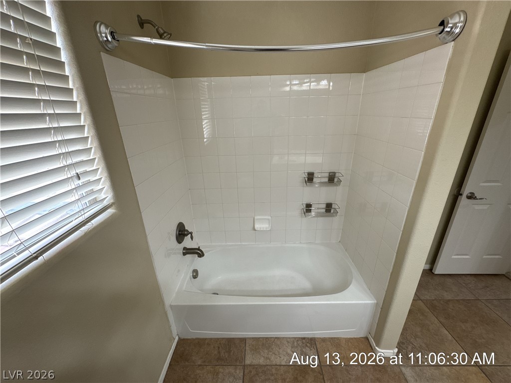 2768 Craigmillar Street Property Photo 30