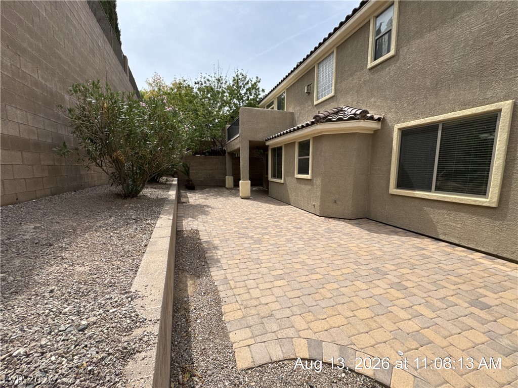 2768 Craigmillar Street Property Photo 38