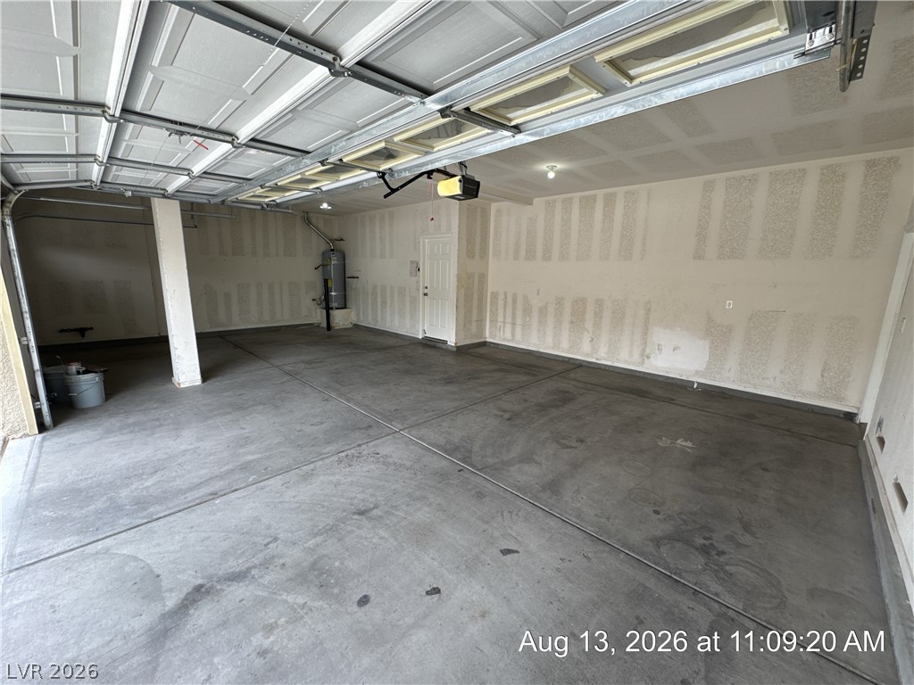 2768 Craigmillar Street Property Photo 41