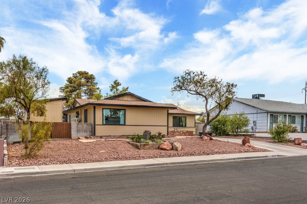 6945 Cobblestone Avenue Property Photo 36
