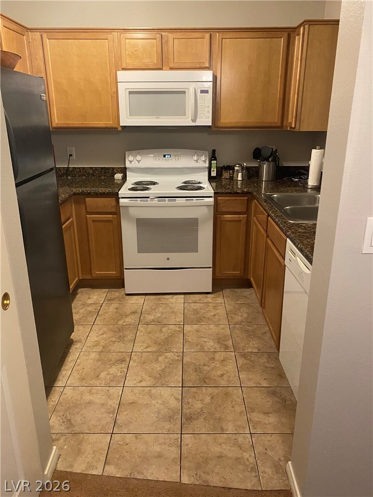 2805661 Property Photo 3