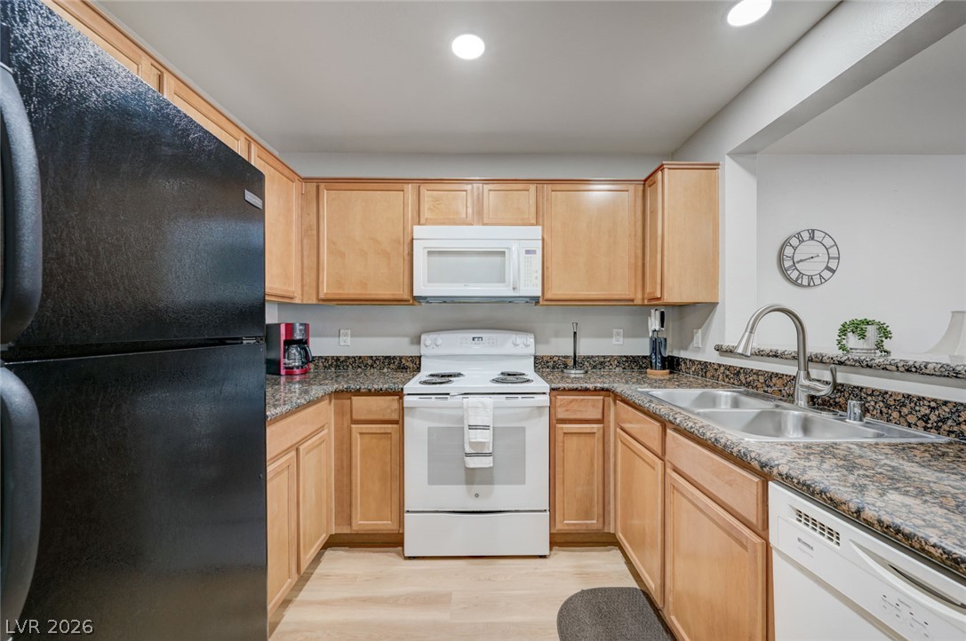2805661 Property Photo 5