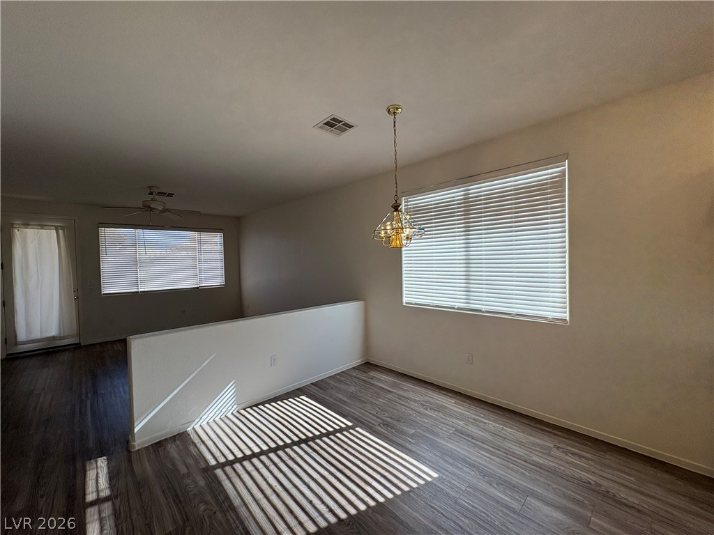 10688 Oak Crest Avenue Property Photo 7
