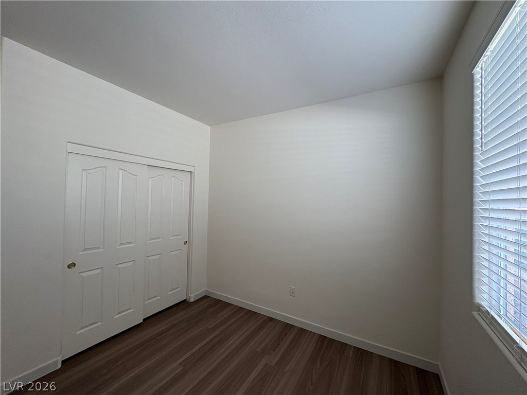 10688 Oak Crest Avenue Property Photo 22
