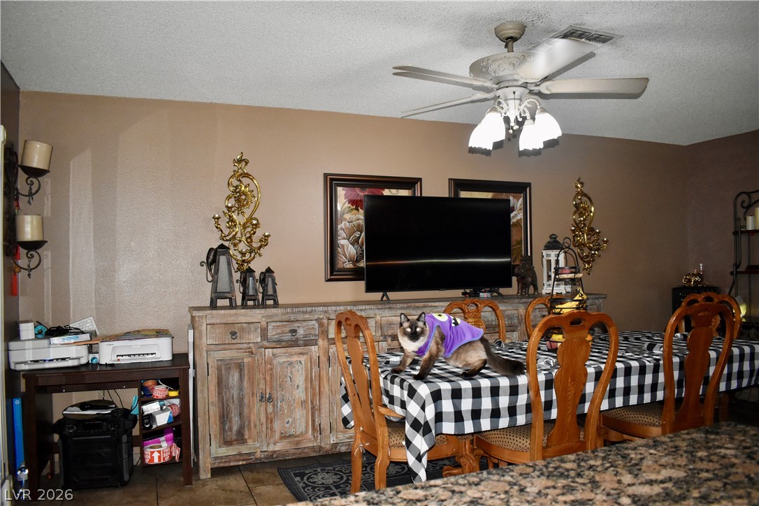 5820 La Jolla Way Property Photo 10