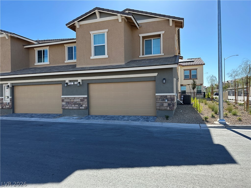 929 Pink Sugerbird Street Property Photo 21