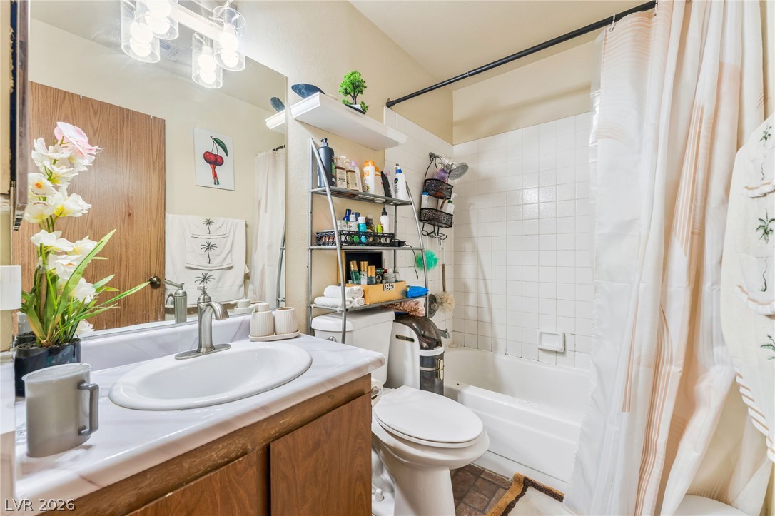 4708 Krissylouise Way Property Photo 12