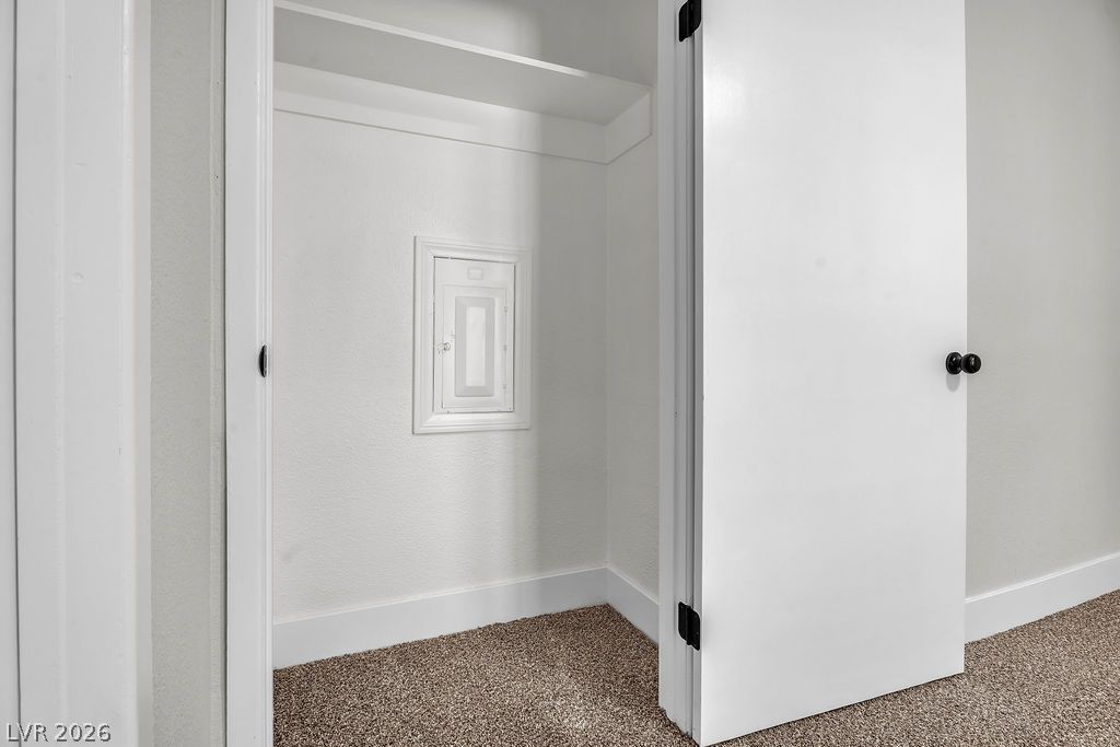 472 National Street Property Photo 34