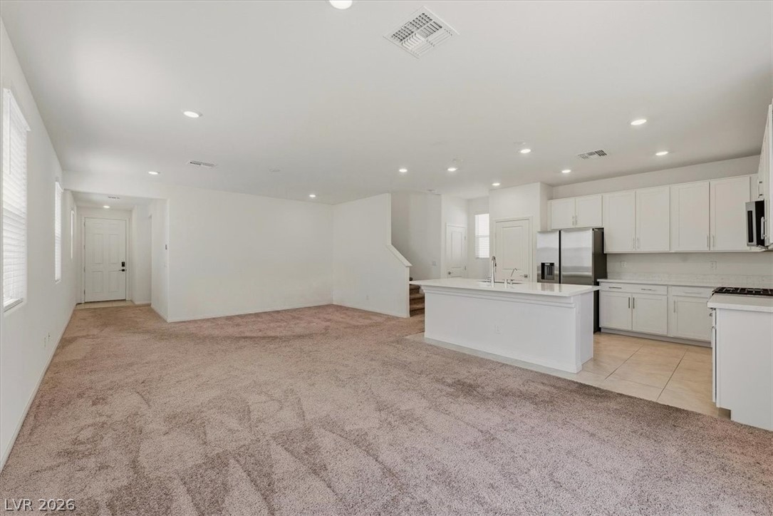 7182 Copper Grove Avenue Property Photo 7