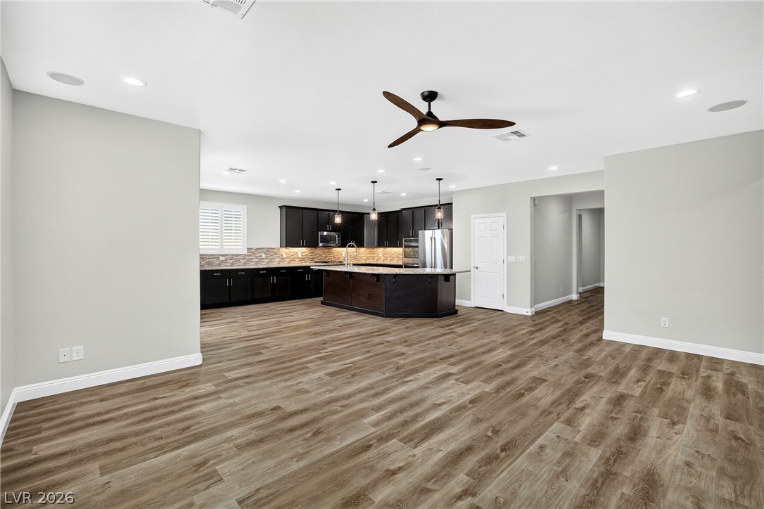 530 Hunter Flat Street Property Photo 6