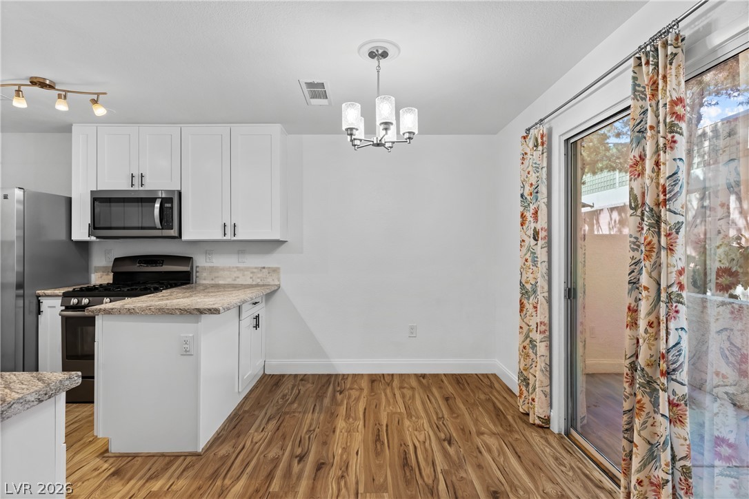 6965 Oyster Shell Drive Property Photo 8